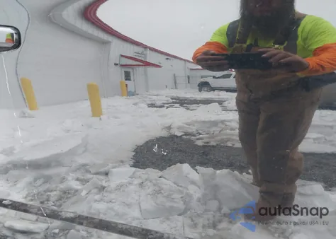 2015 Chevrolet Tahoe Lt z USA, uszkodzony, nr VIN 1GNSCBKC9FR590603